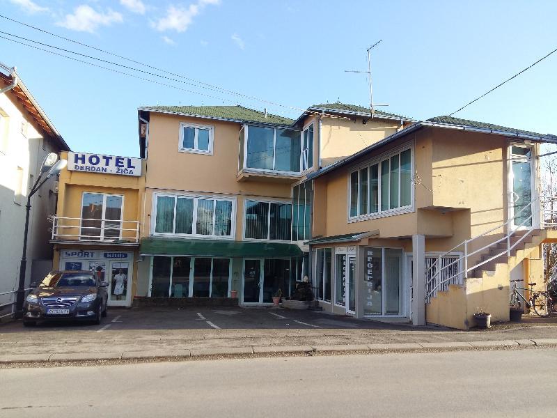 Hotel Djerdan Kraljevo Exterior foto